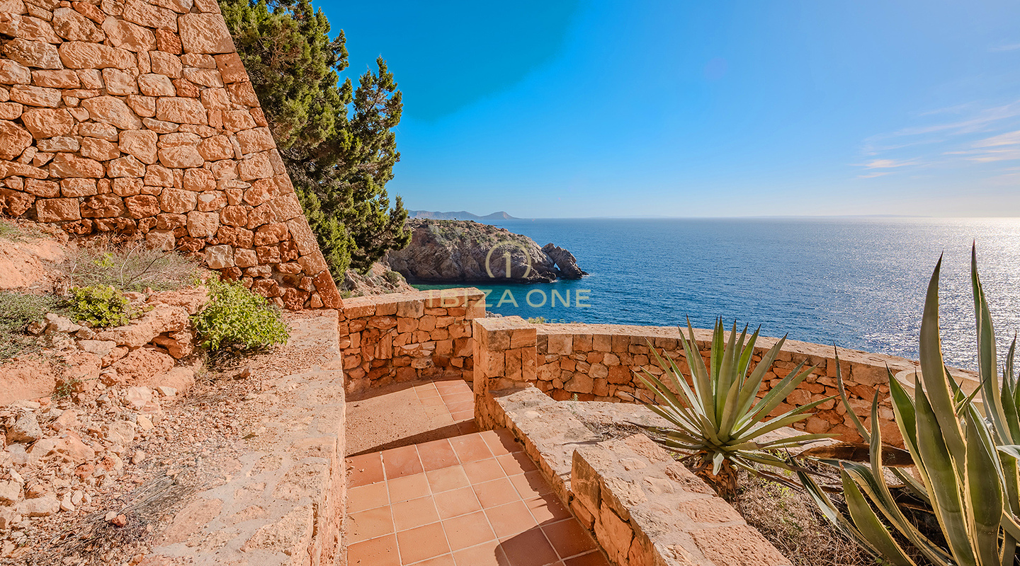 Exclusive First Row Seafront Luxury Villa with Private Sea Access & Dock Platform – For Sale in Porroig, Ibiza