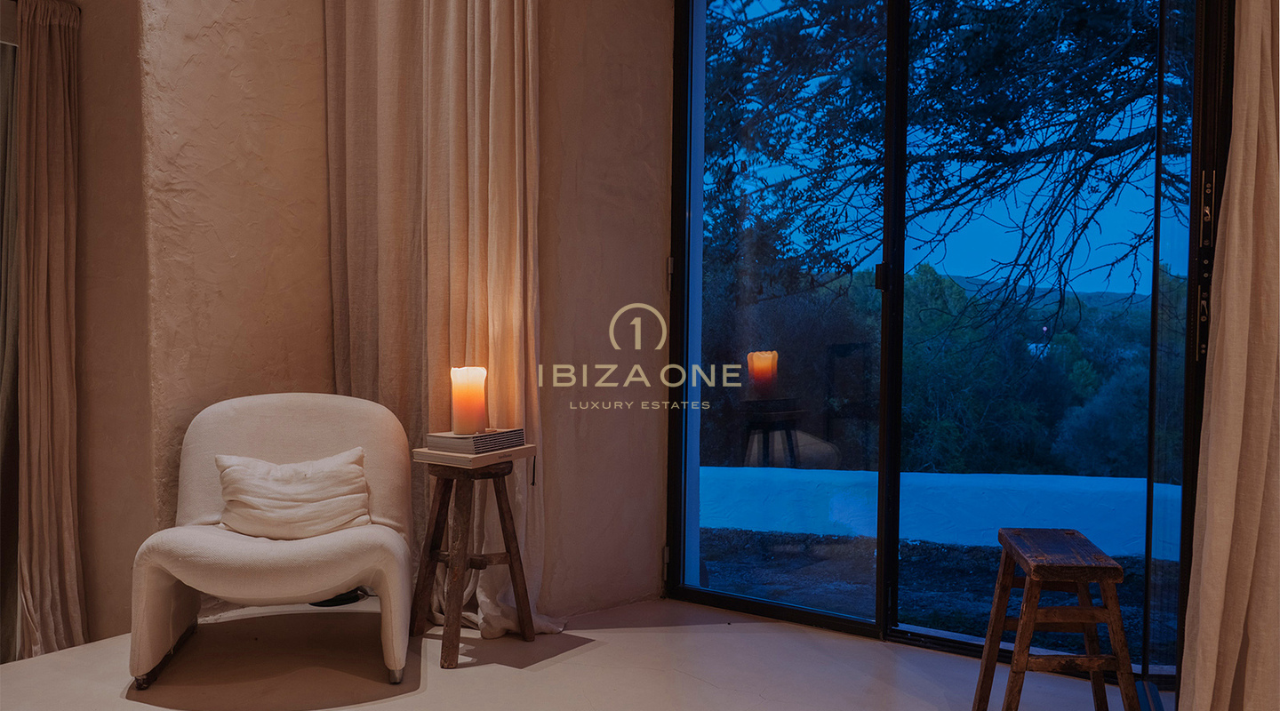 Stunning Luxury Finca on 17,734 m² of Land For Sale, Ibiza