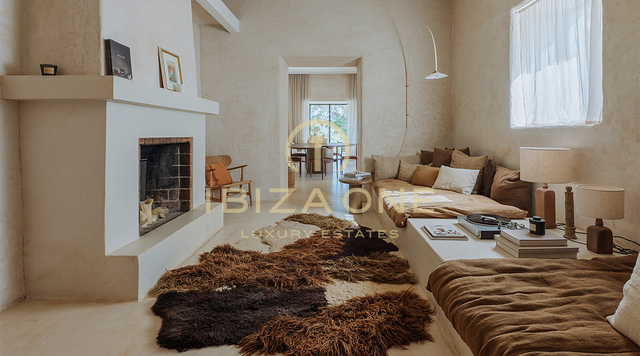 Schitterende luxe finca op een perceel van 17.734 m² te koop op Ibiza