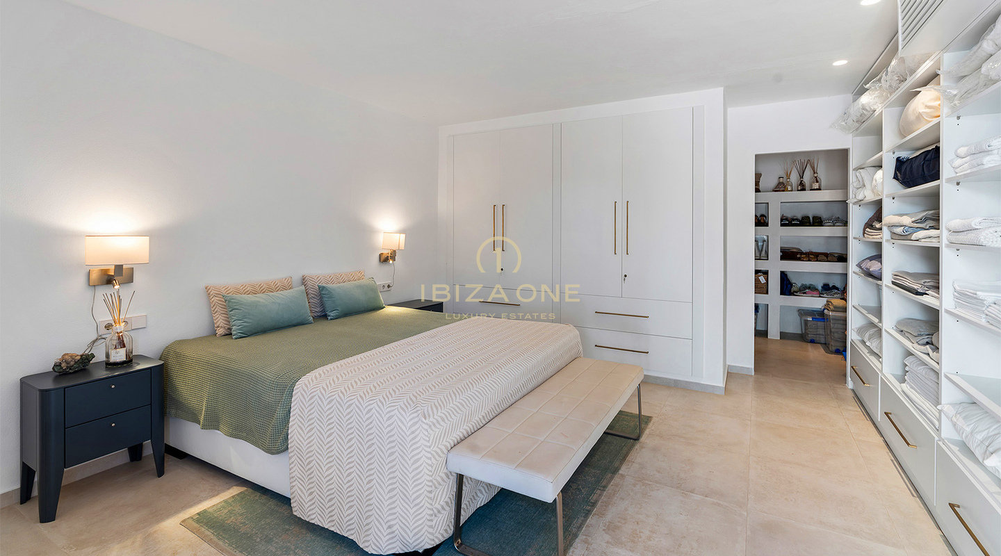 Charmante Luxus-Finca mit Padelplatz in grüner und ruhiger Lage auf Ibiza zu verkaufen