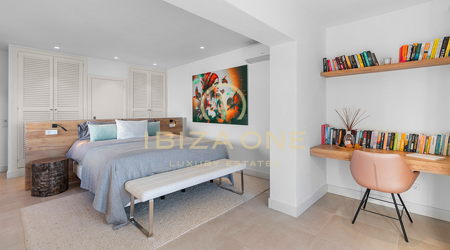 Charming Luxury Finca with Padel Court in a Green and Peaceful Setting For Sale in Ibiza
