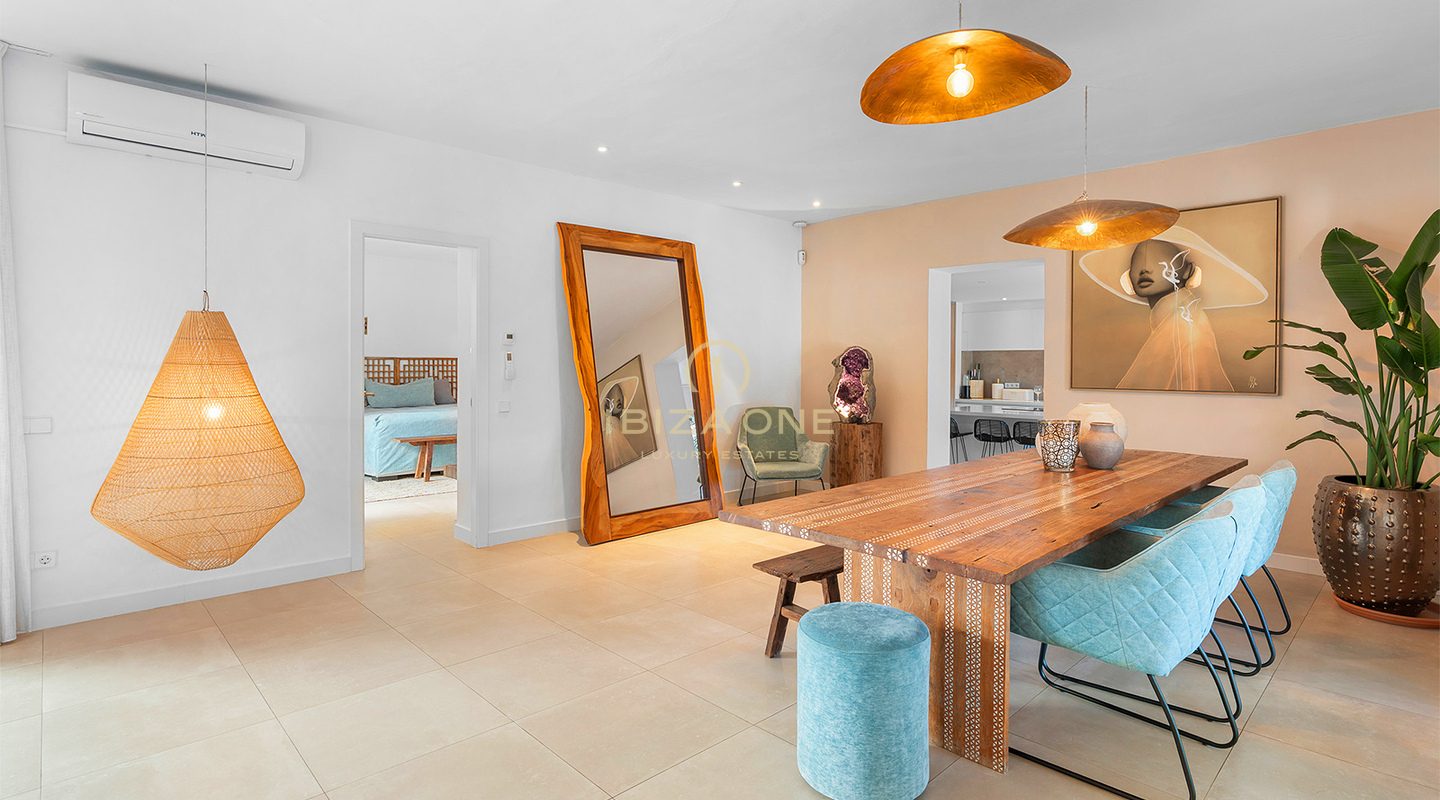 Charmante Luxus-Finca mit Padelplatz in grüner und ruhiger Lage auf Ibiza zu verkaufen