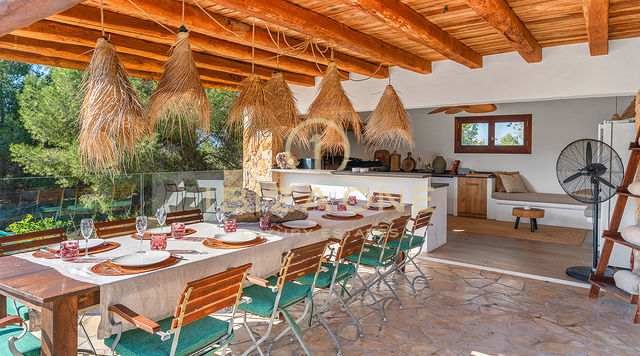 Affascinante Finca di lusso con campo da padel in un ambiente verde e tranquillo in vendita a Ibiza