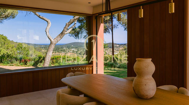 Villa de luxe familiale avec vue sur mer à louer près de San Lorenzo, Ibiza – Piscine d'eau salée, maison d'hôtes, intimité