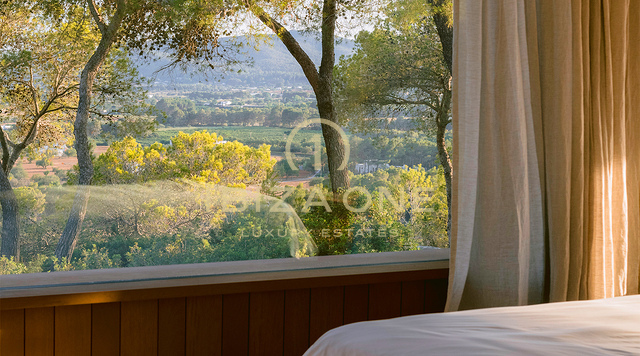 Villa de luxe familiale avec vue sur mer à louer près de San Lorenzo, Ibiza – Piscine d'eau salée, maison d'hôtes, intimité