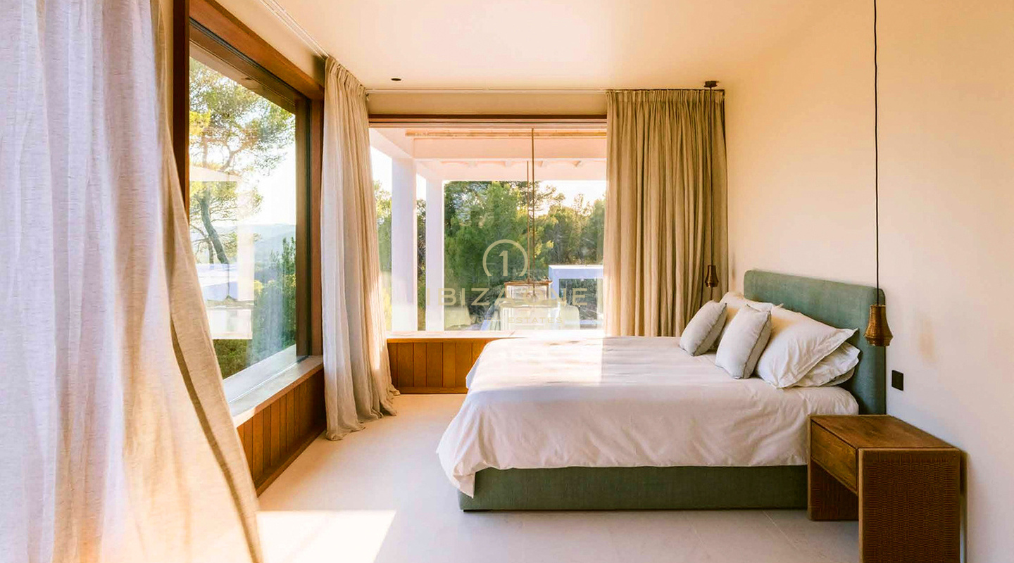 Villa de luxe familiale avec vue sur mer à louer près de San Lorenzo, Ibiza – Piscine d'eau salée, maison d'hôtes, intimité