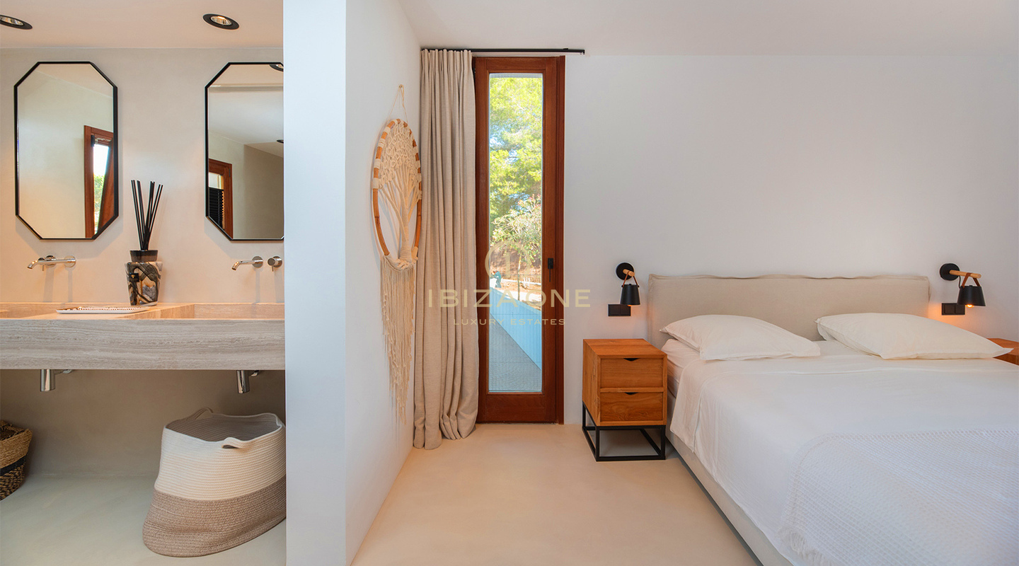 Luxury Villa for Sale Ibiza West Coast – Panoramic Sea Views Near Cala Bassa & Cala Comte, Ibiza