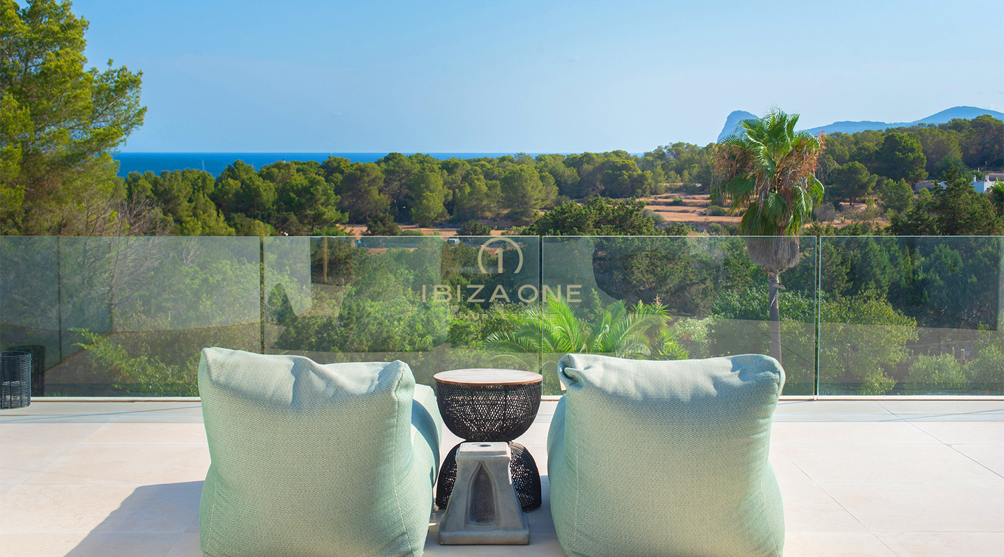 Villa de luxe à vendre sur la côte ouest d'Ibiza – Vue panoramique sur la mer près de Cala Bassa et Cala Comte, Ibiza