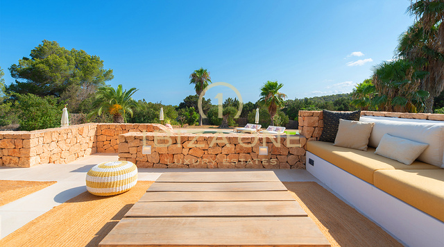 Villa di lusso in vendita sulla costa occidentale di Ibiza - Vista panoramica sul mare vicino a Cala Bassa e Cala Comte, Ibiza
