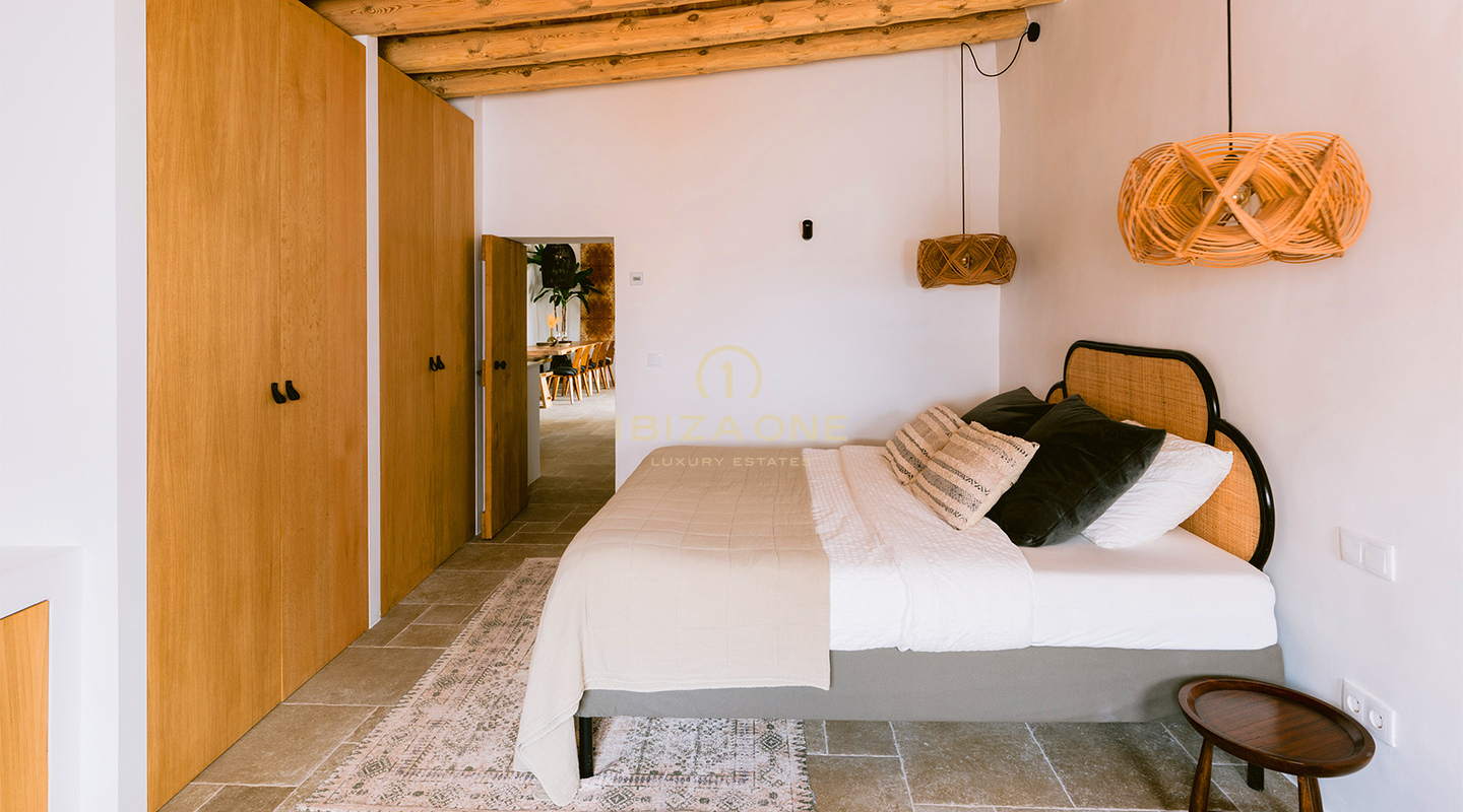 Luxuriöse, einzigartige Villa im Bohème-Chic mit Gästehaus – Zu verkaufen in Sant Jordi, Ibiza