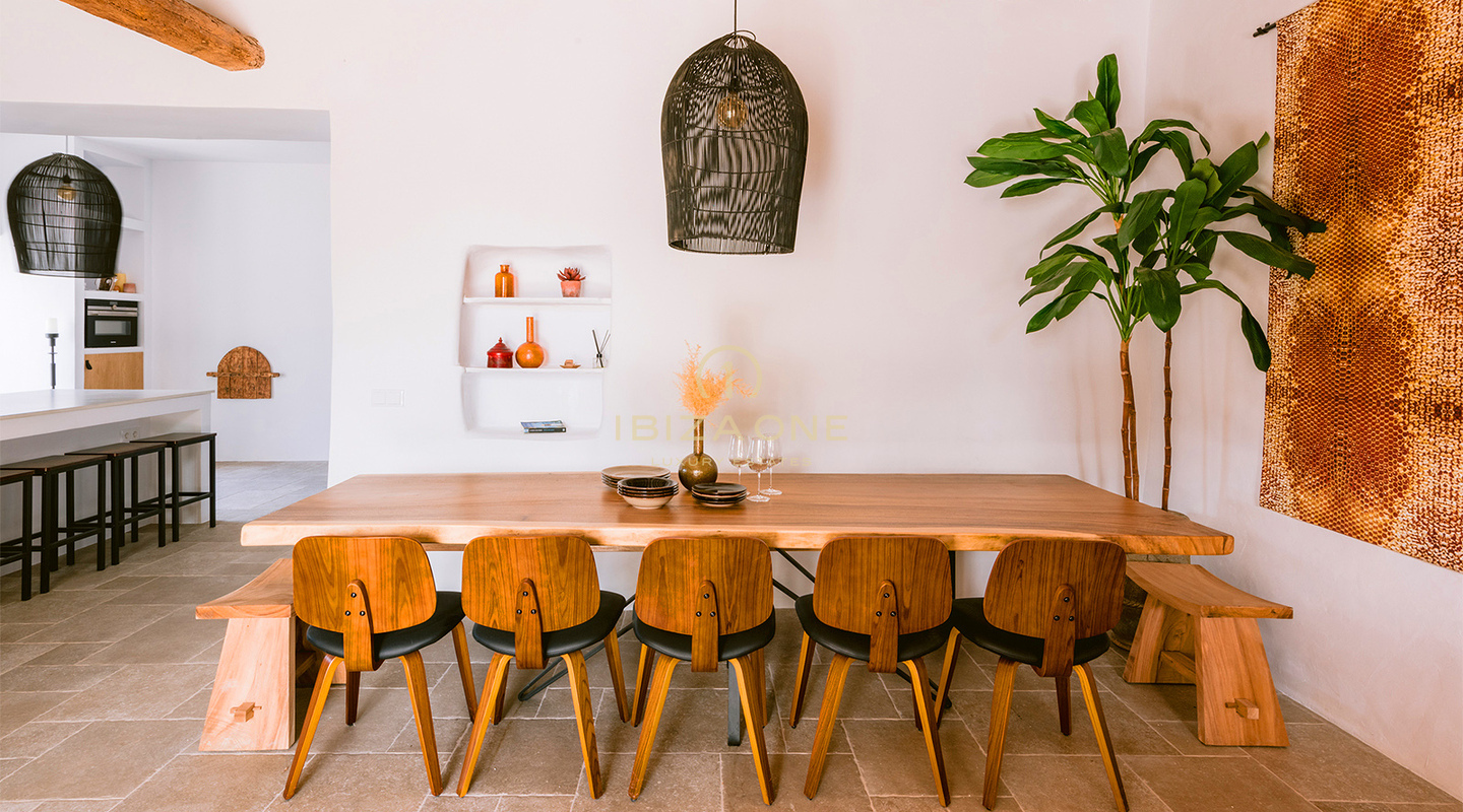 Villa de luxe unique au charme bohème chic avec maison d'hôtes – À vendre à Sant Jordi, Ibiza