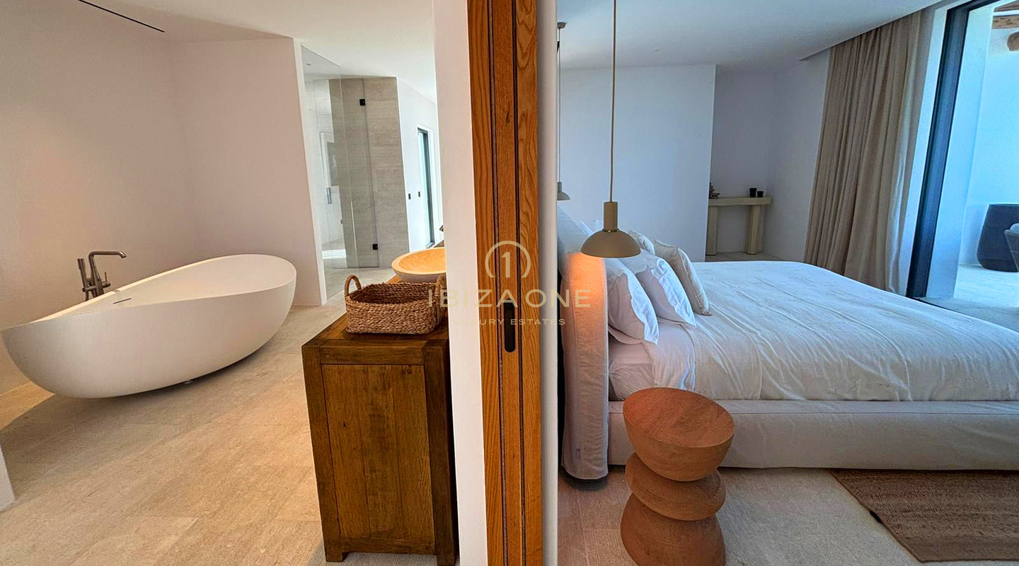 Rifugio di lusso ultra-privato a Ibiza con vista mare mozzafiato e tramonti dorati in vendita a San Agustí, Ibiza