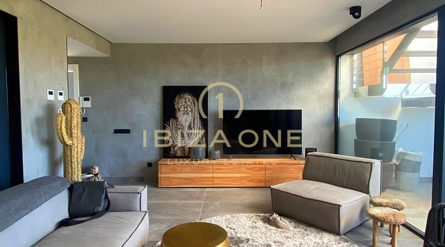 Modern Luxury Penthouse with Large Terrace, Premium Finishes & Prime Location near Talamanca for Sale, Ibiza - Modern Luxury Penthouse with Large Terrace, Premium Finishes & Prime Location near Talamanca for Rent, Ibiza