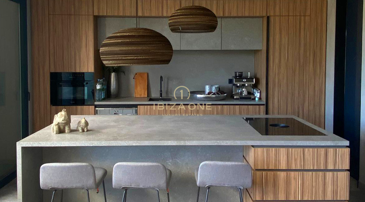 Modern Luxury Penthouse with Large Terrace, Premium Finishes & Prime Location near Talamanca for Sale, Ibiza - Modern Luxury Penthouse with Large Terrace, Premium Finishes & Prime Location near Talamanca for Rent, Ibiza