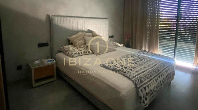 Modern Luxury Penthouse with Large Terrace, Premium Finishes & Prime Location near Talamanca for Sale, Ibiza - Modern Luxury Penthouse with Large Terrace, Premium Finishes & Prime Location near Talamanca for Rent, Ibiza