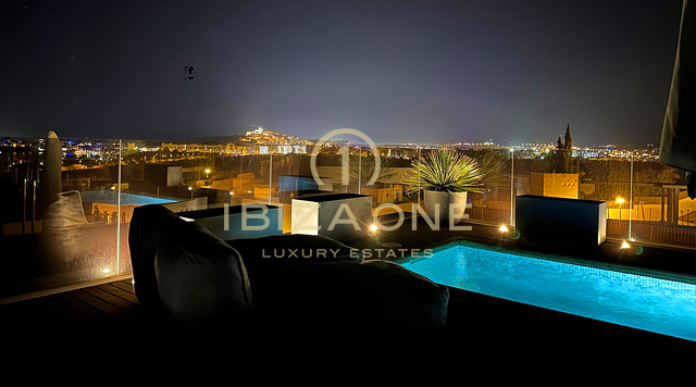 Modern Luxury Penthouse with Large Terrace, Premium Finishes & Prime Location near Talamanca for Sale, Ibiza - Modern Luxury Penthouse with Large Terrace, Premium Finishes & Prime Location near Talamanca for Rent, Ibiza