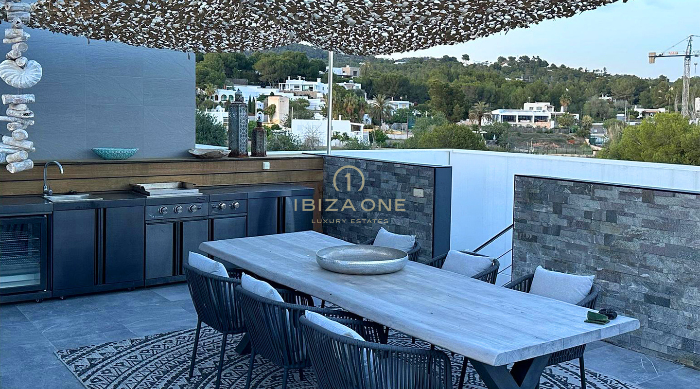 Modern Luxury Penthouse with Large Terrace, Premium Finishes & Prime Location near Talamanca for Sale, Ibiza - Modern Luxury Penthouse with Large Terrace, Premium Finishes & Prime Location near Talamanca for Rent, Ibiza