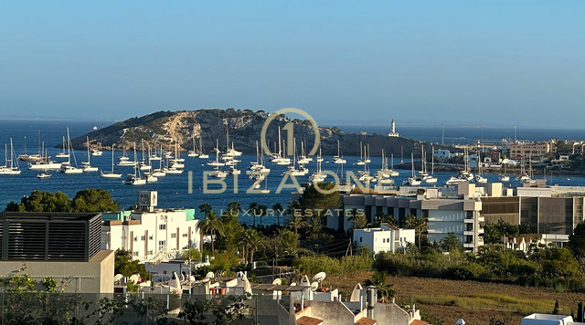 Modern Luxury Penthouse with Large Terrace, Premium Finishes & Prime Location near Talamanca for Sale, Ibiza - Modern Luxury Penthouse with Large Terrace, Premium Finishes & Prime Location near Talamanca for Rent, Ibiza