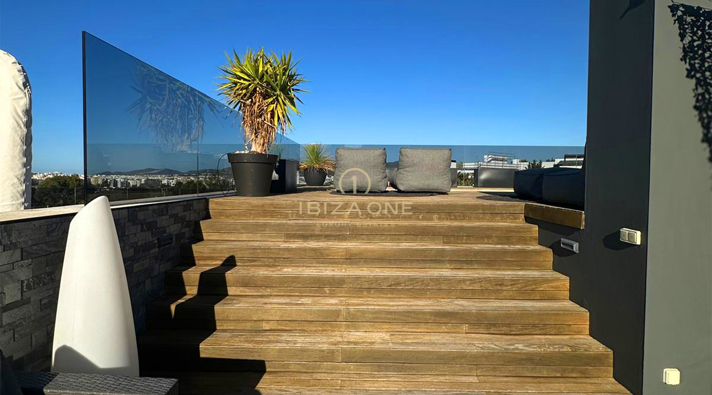 Modern Luxury Penthouse with Large Terrace, Premium Finishes & Prime Location near Talamanca for Sale, Ibiza - Modern Luxury Penthouse with Large Terrace, Premium Finishes & Prime Location near Talamanca for Rent, Ibiza