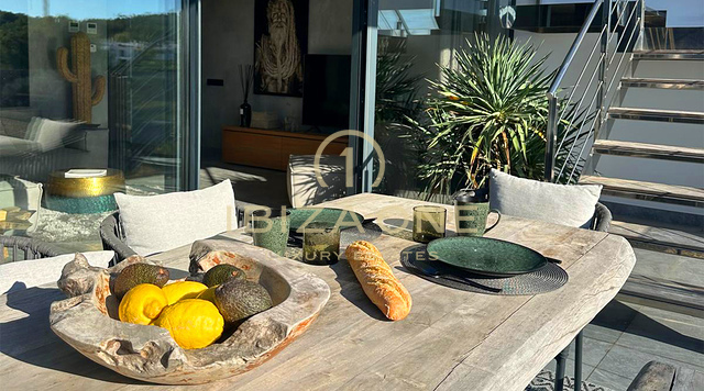 Modern Luxury Penthouse with Large Terrace, Premium Finishes & Prime Location near Talamanca for Sale, Ibiza - Modern Luxury Penthouse with Large Terrace, Premium Finishes & Prime Location near Talamanca for Rent, Ibiza