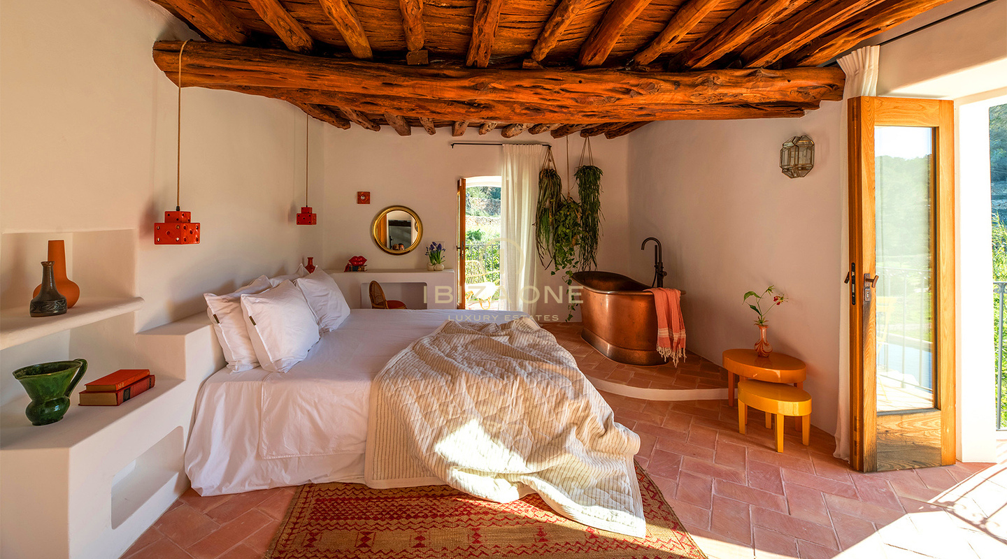 Tenuta di lusso eccezionale, immersa nella campagna di San Rafael, Ibiza.