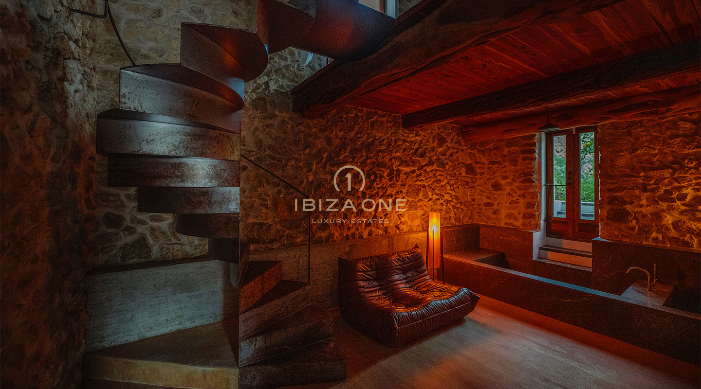 Tenuta di lusso eccezionale, immersa nella campagna di San Rafael, Ibiza.
