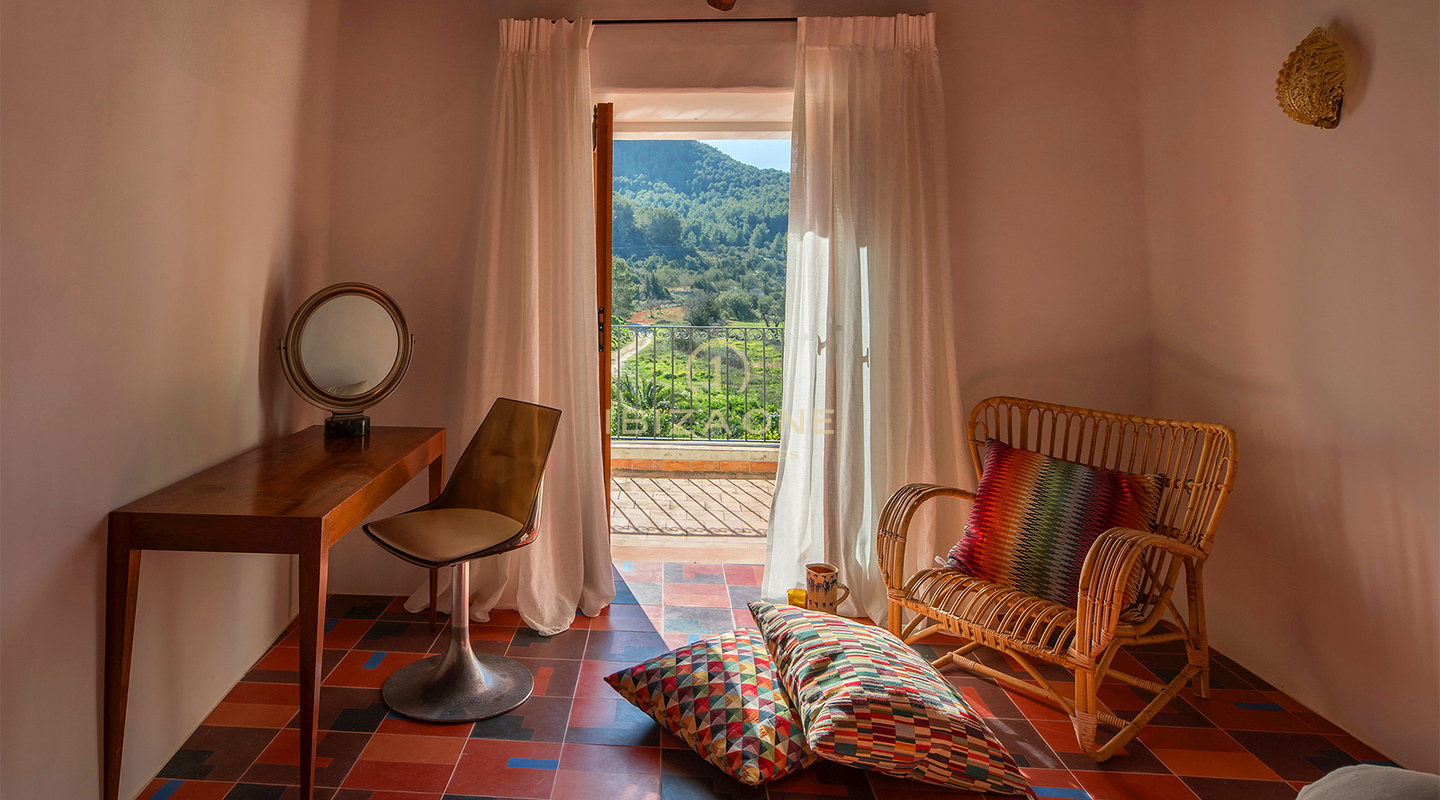Tenuta di lusso eccezionale, immersa nella campagna di San Rafael, Ibiza.