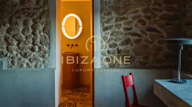 Tenuta di lusso eccezionale, immersa nella campagna di San Rafael, Ibiza.