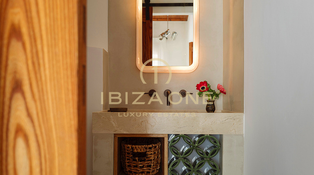 Tenuta di lusso eccezionale, immersa nella campagna di San Rafael, Ibiza.