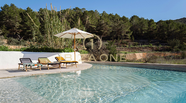 Domaine de luxe exceptionnel, une finca nichée dans la campagne de San Rafael, Ibiza