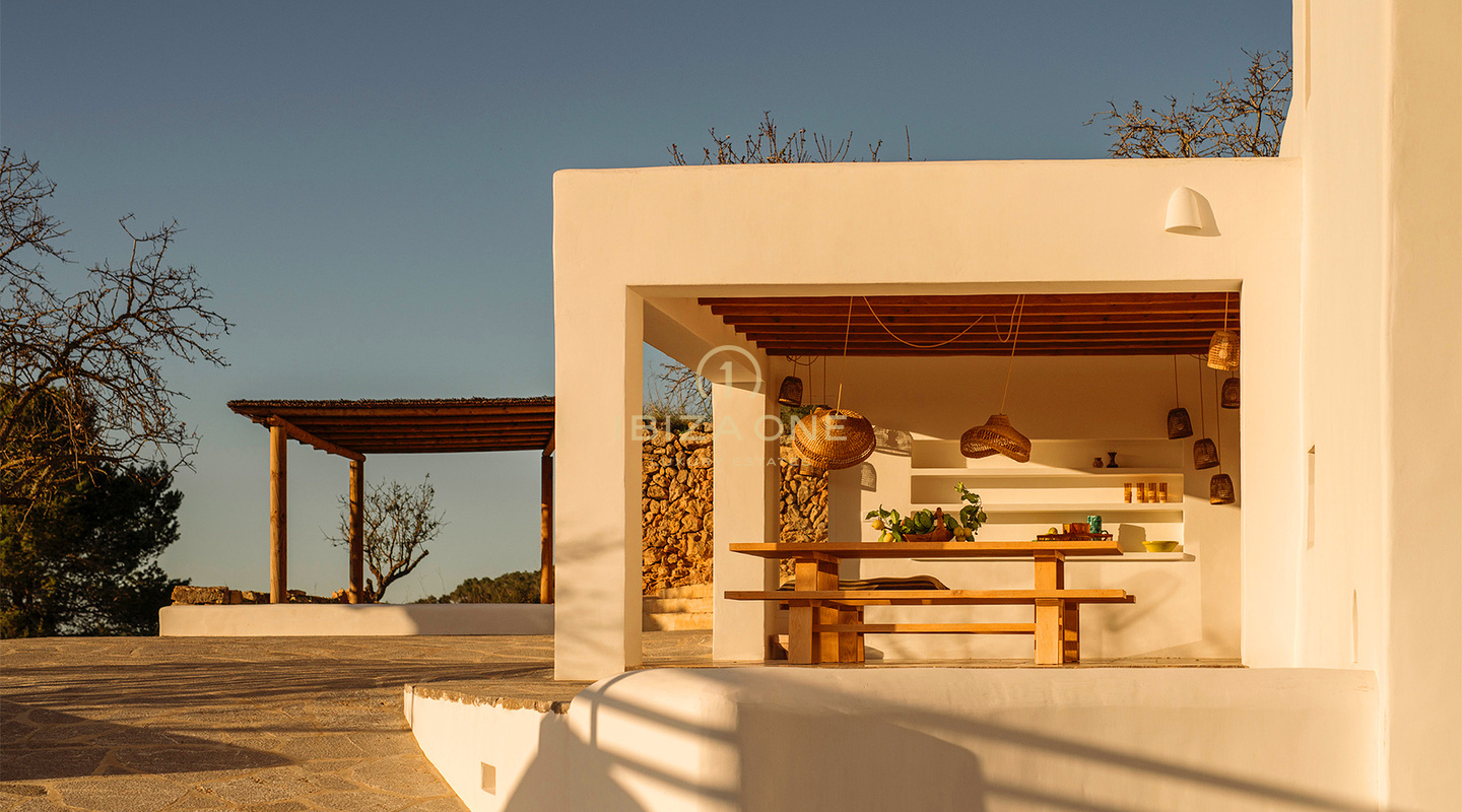عقار فاخر استثنائي يقع في ريف سان رافائيل، إيبيزا