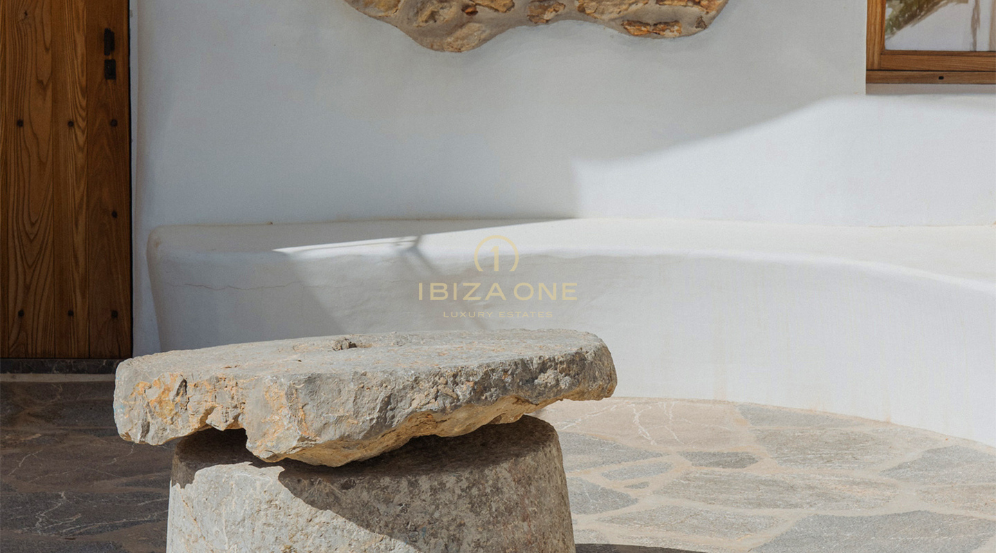 Tenuta di lusso eccezionale, immersa nella campagna di San Rafael, Ibiza.