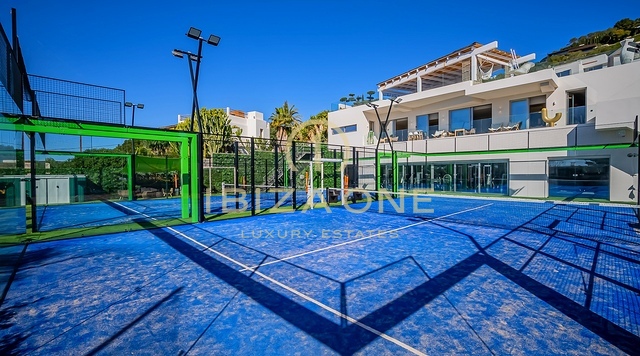 Exclusive private residency with breathtaking panoramic views