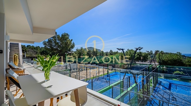Exclusive private residency with breathtaking panoramic views