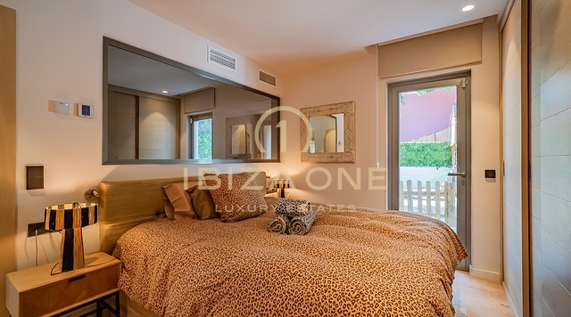 Residencia privada exclusiva con impresionantes vistas panorámicas.