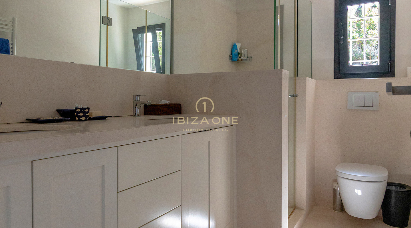 Villa exclusive avec vue sur mer à Roca Llisa – L'un des complexes résidentiels privés les plus prestigieux d'Ibiza, à vendre à Ibiza