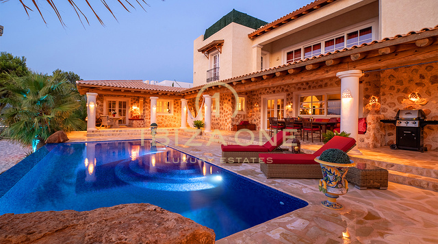 Exceptional French-Italian Luxury Villa with 180° Sunset & Sea Views for Rent, Ibiza
