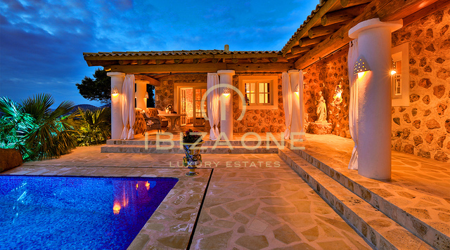 Exceptional French-Italian Luxury Villa with 180° Sunset and Sea Views for Rent, Ibiza
