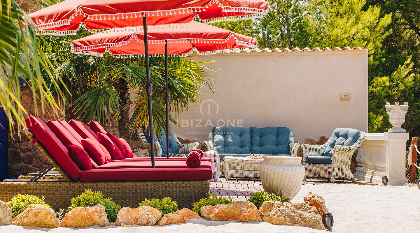 Exceptional French-Italian Luxury Villa with 180° Sunset and Sea Views for Rent, Ibiza