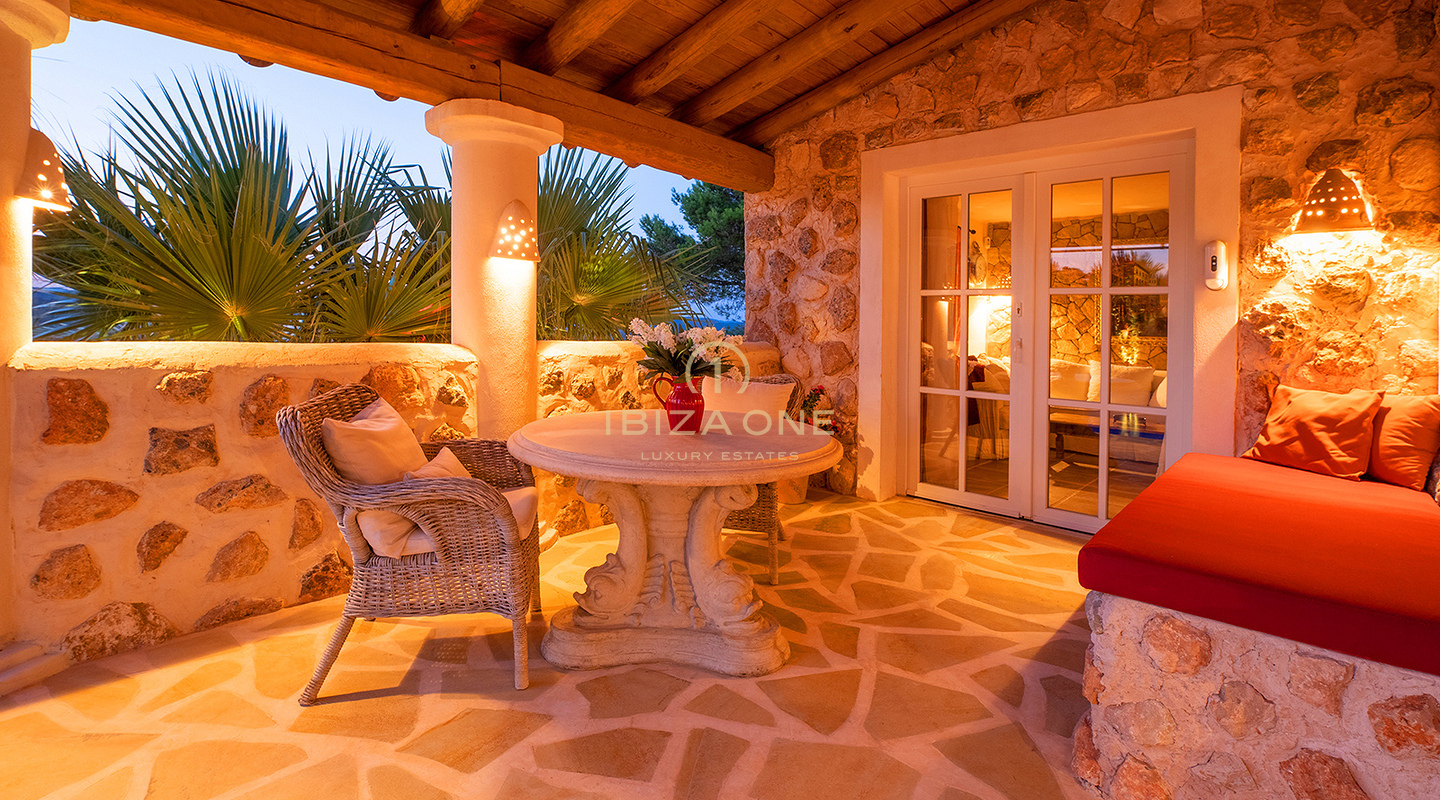 Exceptional French-Italian Luxury Villa with 180° Sunset and Sea Views for Rent, Ibiza