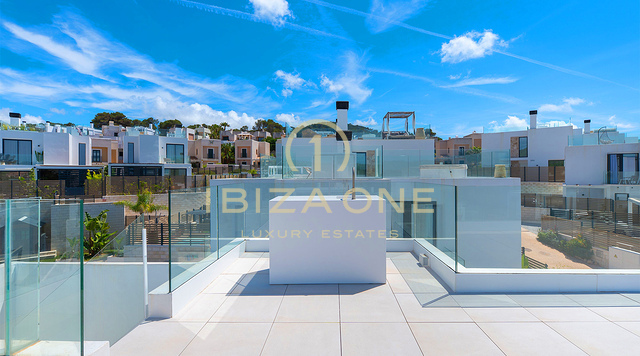 Luxury Villa with Private Pool, Rooftop Terrace and Sea Views for Sale, Ibiza