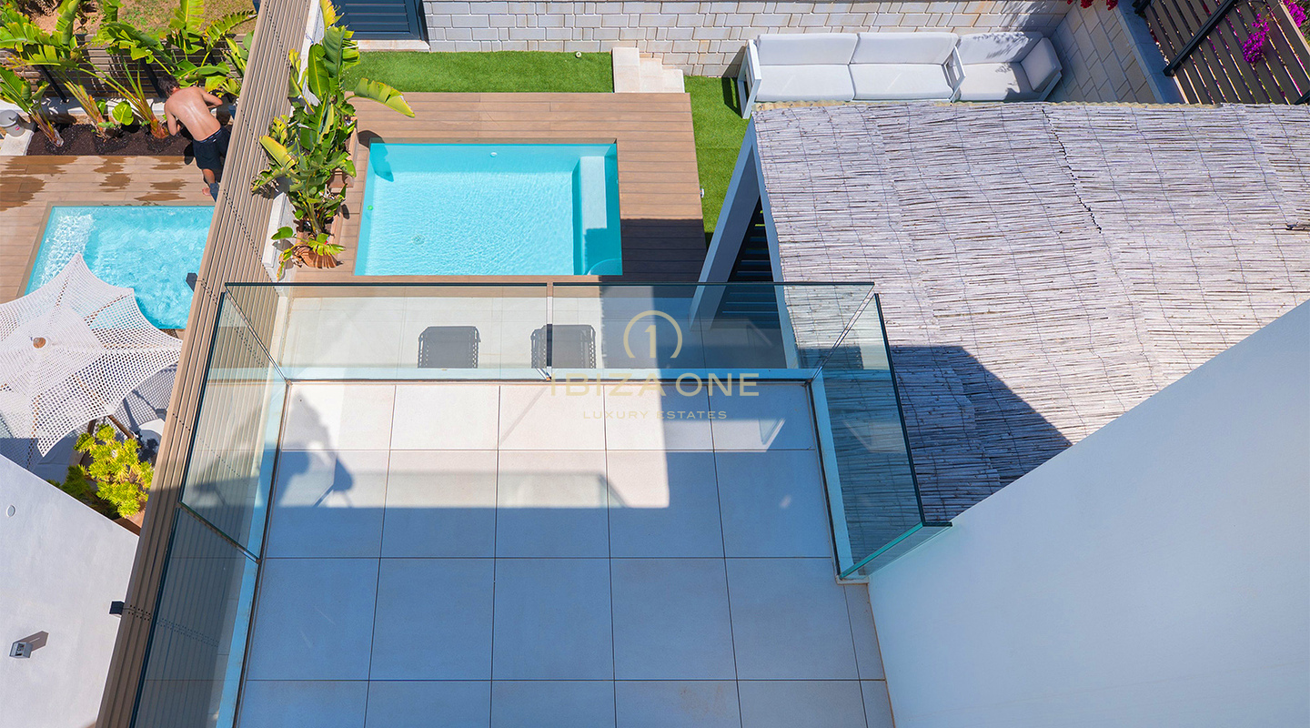 Luxury Villa with Private Pool, Rooftop Terrace and Sea Views for Sale, Ibiza