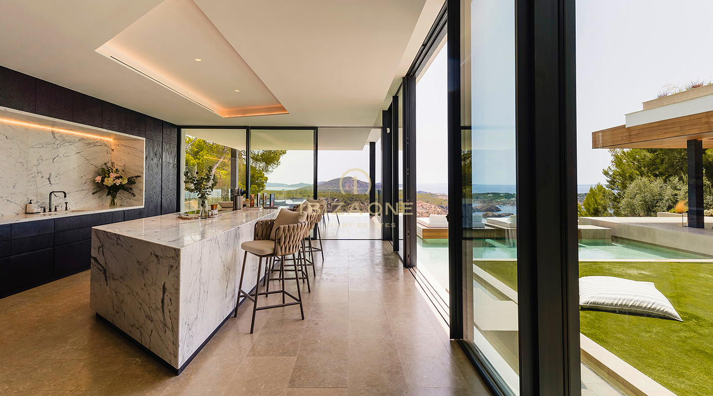 Villa de luxe neuve conçue par SAOTA avec vue imprenable sur la mer, à vendre à Vista Alegre, Ibiza