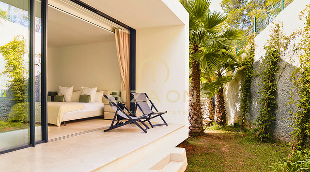 Nuovissima villa di lusso progettata da SAOTA con spettacolare vista mare in vendita a Vista Alegre, Ibiza.