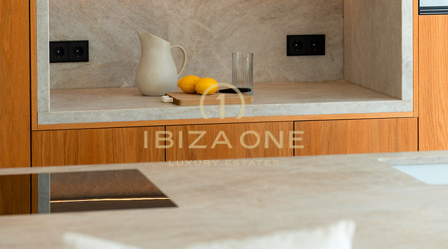 Brandneue Designer-Luxusvilla mit Meerblick, privatem Pool und Gaggenau-Küche in Can Furnet, Ibiza zu verkaufen