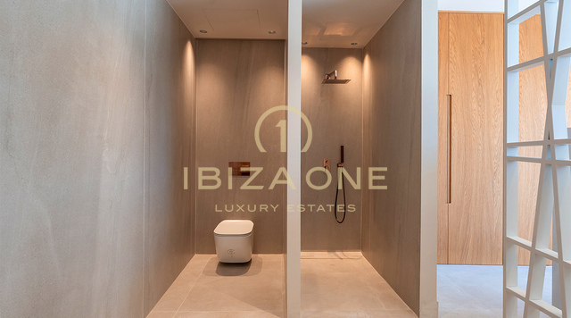 Villa de luxe neuve de designer avec vue sur mer, piscine privée et cuisine Gaggenau à vendre à Can Furnet, Ibiza
